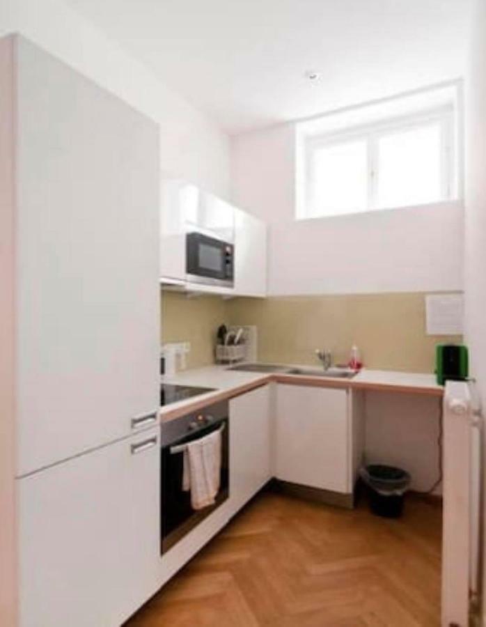 Marvelous Midtown Apartment Vienna Exterior photo